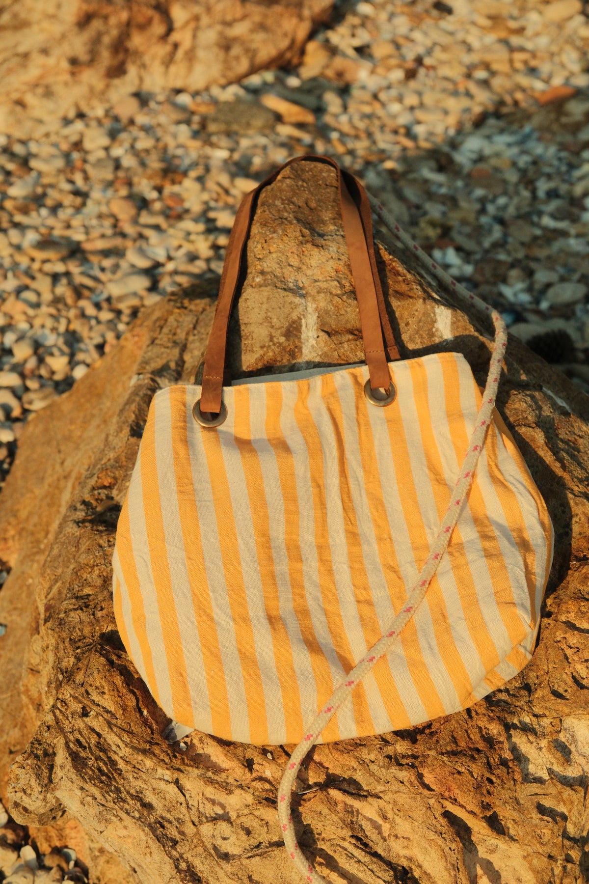 Neococo Handwoven Beach Bag